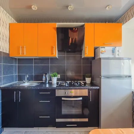 Apartland On Frunzenskaya Апартаменты